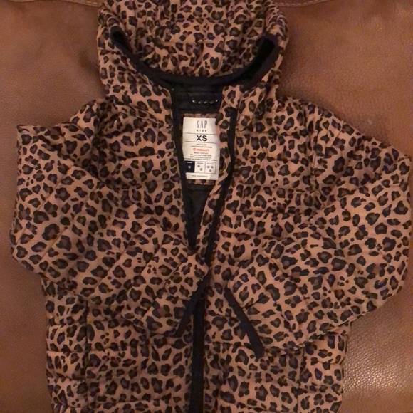 Girls leopard print puffer jacket GAP Kids - Picture 4 of 6